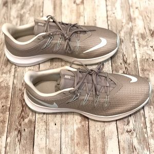 *NWT* Nike quest running shoes